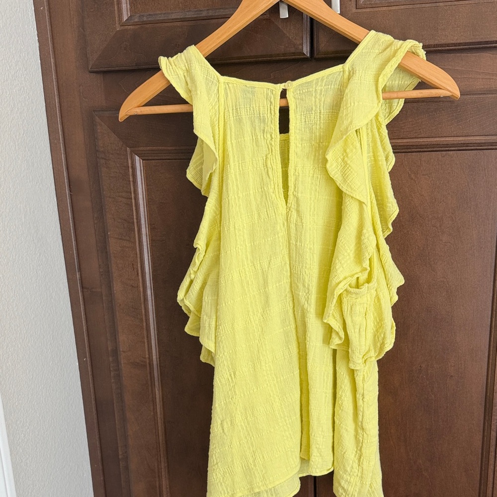 Universal Thread Bright Yellow Ruffled Blouse - Picture 4 of 4